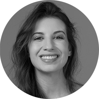 Adriana C | Loc On Demand Adriana C Locutora2 |