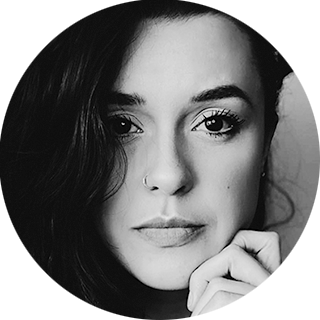 Monique M Locutora |