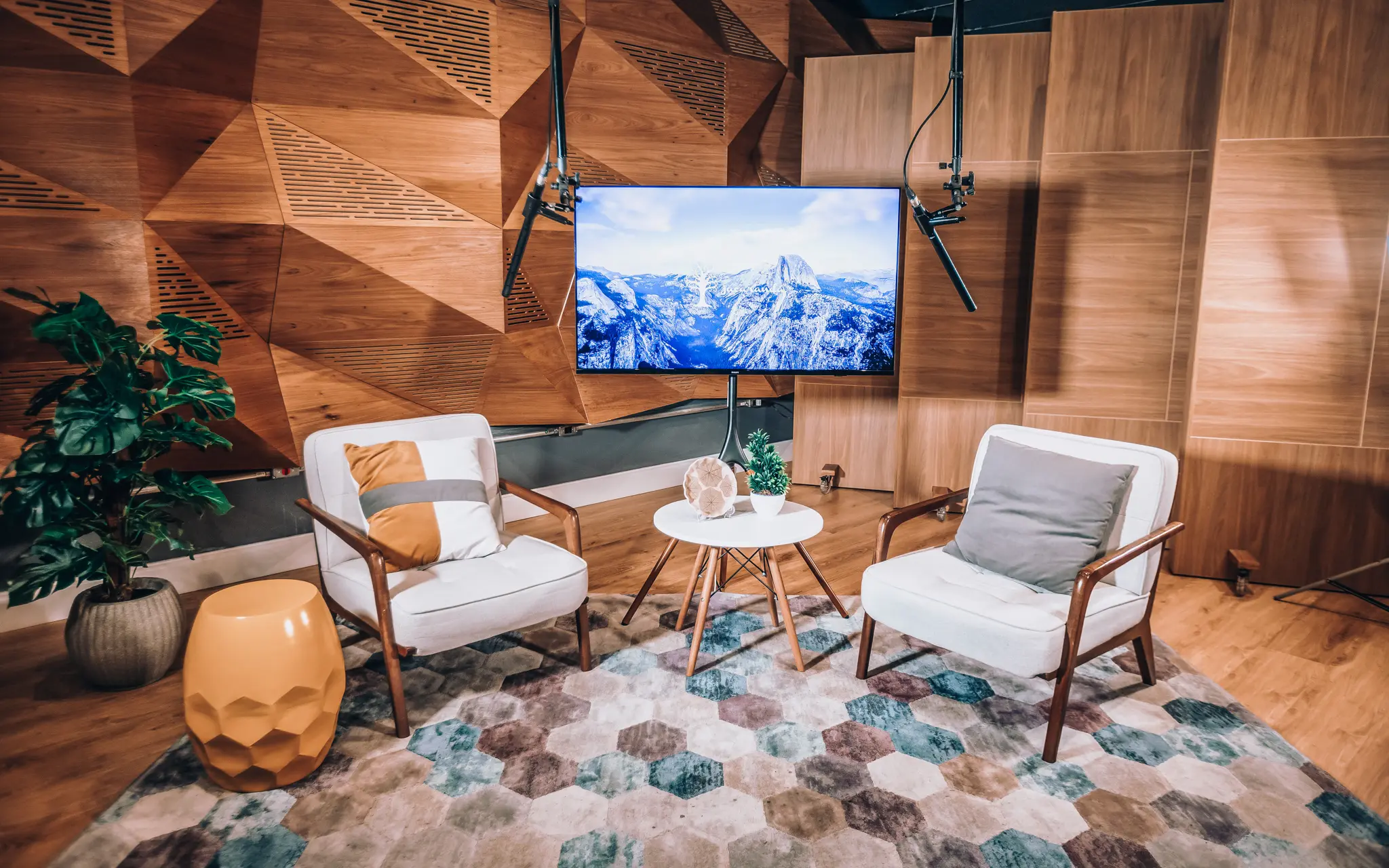 _MG_8088 MG 8088 1 | CONHEÇA OS NOSSOS ESTÚDIOS QUE TAL A GENTE TOMAR UM CAFÉ? AGENDAMENTO +55 11 96088-8681 estudio@jacarandaaudio.com Rua Senador Felicio dos Santos 312B Liberdade, São Paulo, Brasil