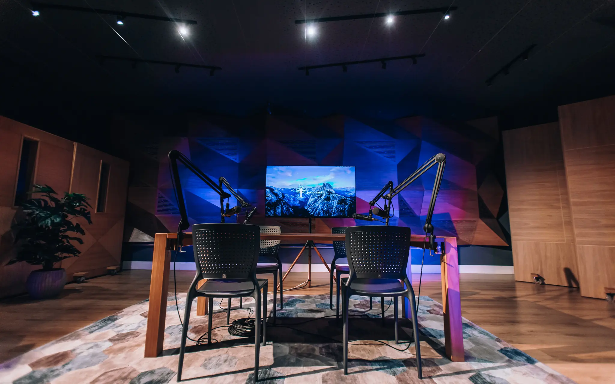 _MG_9113 MG 9113 | CONHEÇA OS NOSSOS ESTÚDIOS QUE TAL A GENTE TOMAR UM CAFÉ? AGENDAMENTO +55 11 96088-8681 estudio@jacarandaaudio.com Rua Senador Felicio dos Santos 312B Liberdade, São Paulo, Brasil